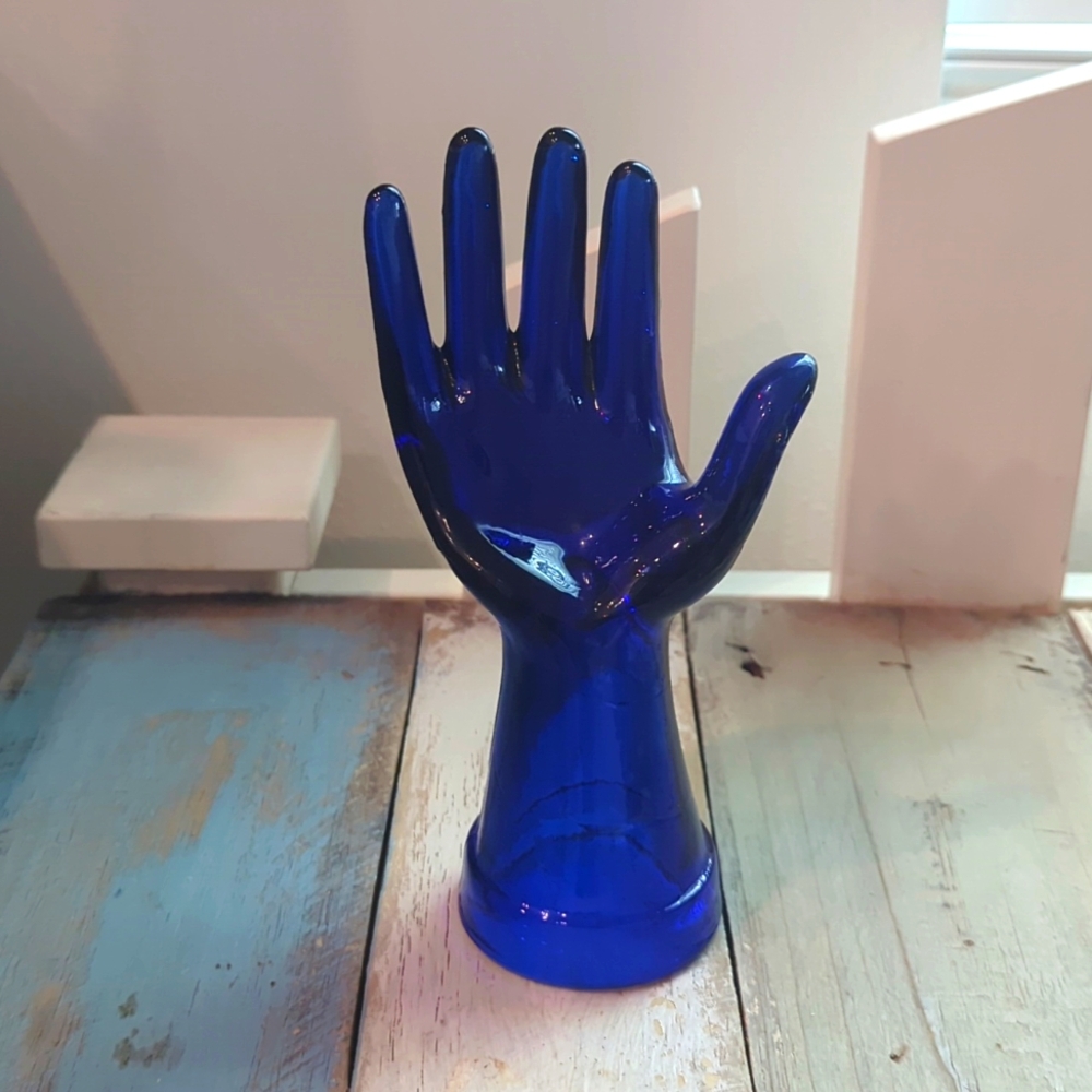 Vintag Cobalt Blue Pressed Depression Glass Hand Mid Century Jewelry Ring Holder
